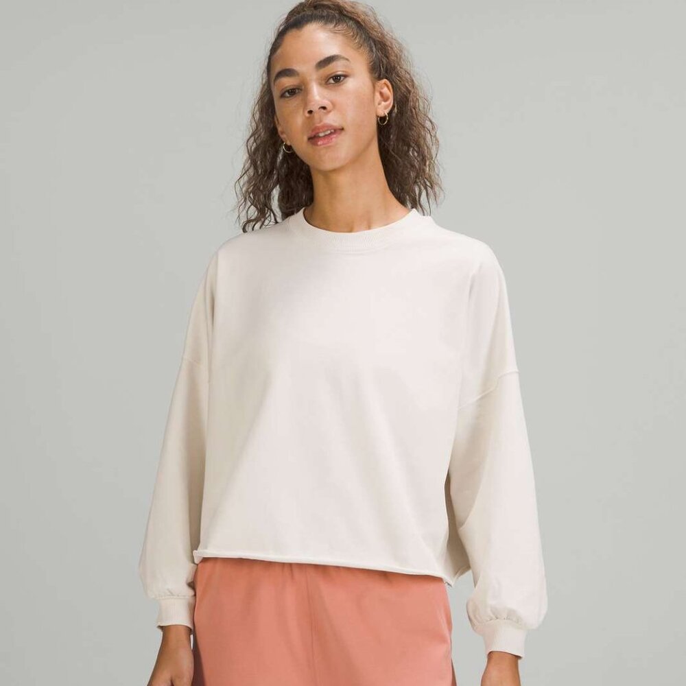 Lululemon LA Oversized Boxy Crew Neck Sweatshirt Ivory Beige Small S or Medium M